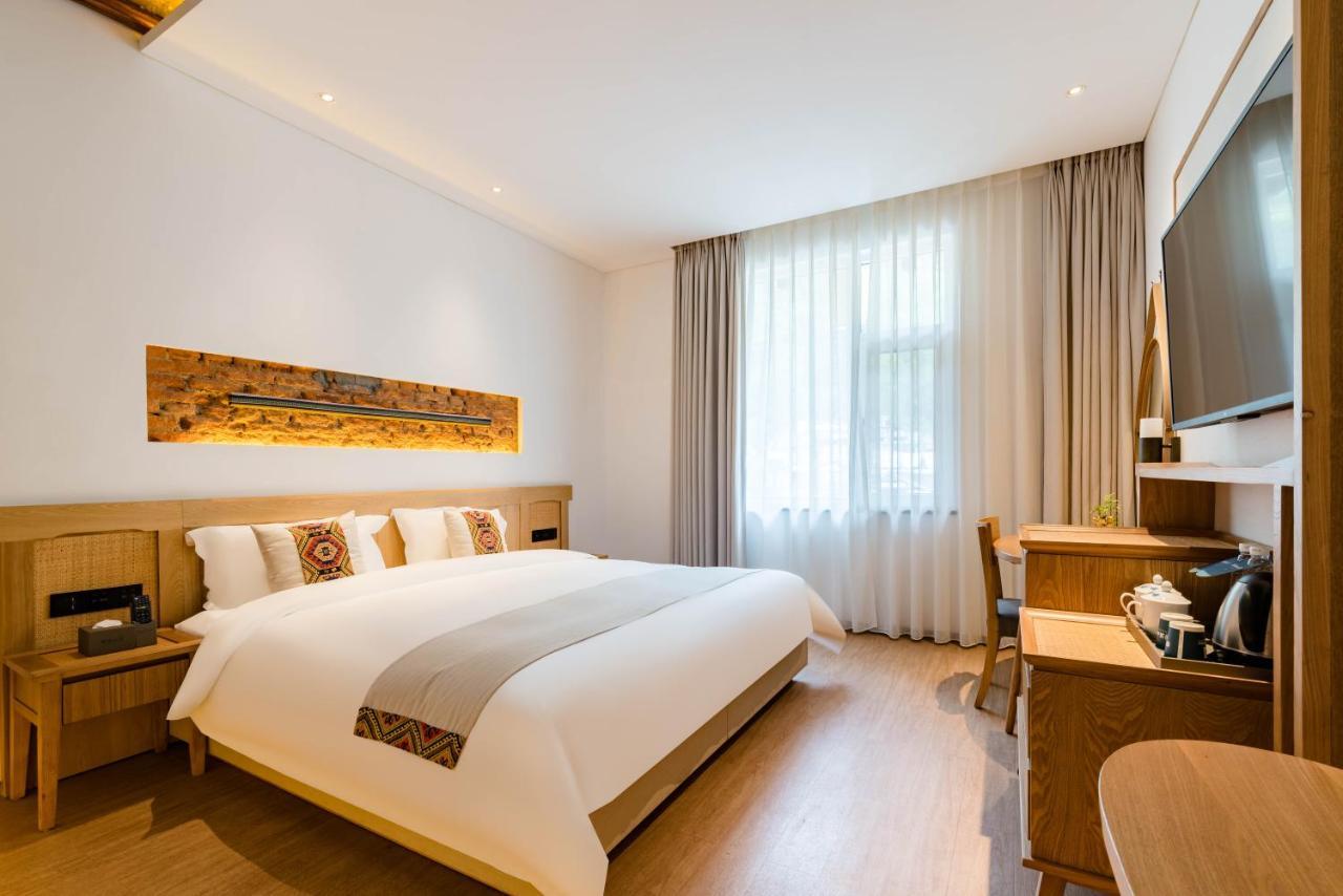 Yoba Boutique Hotel Чжанцзяцзе Екстер'єр фото