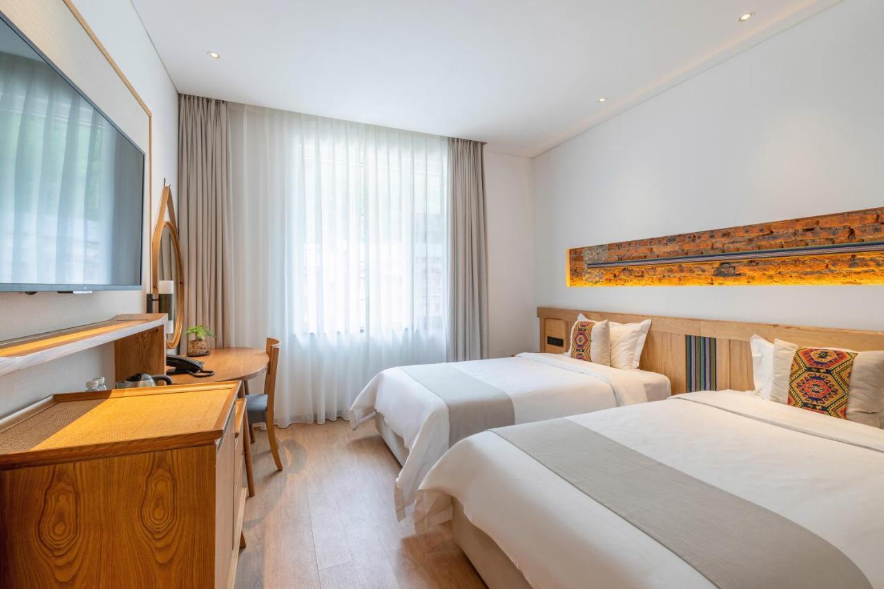 Yoba Boutique Hotel Чжанцзяцзе Екстер'єр фото