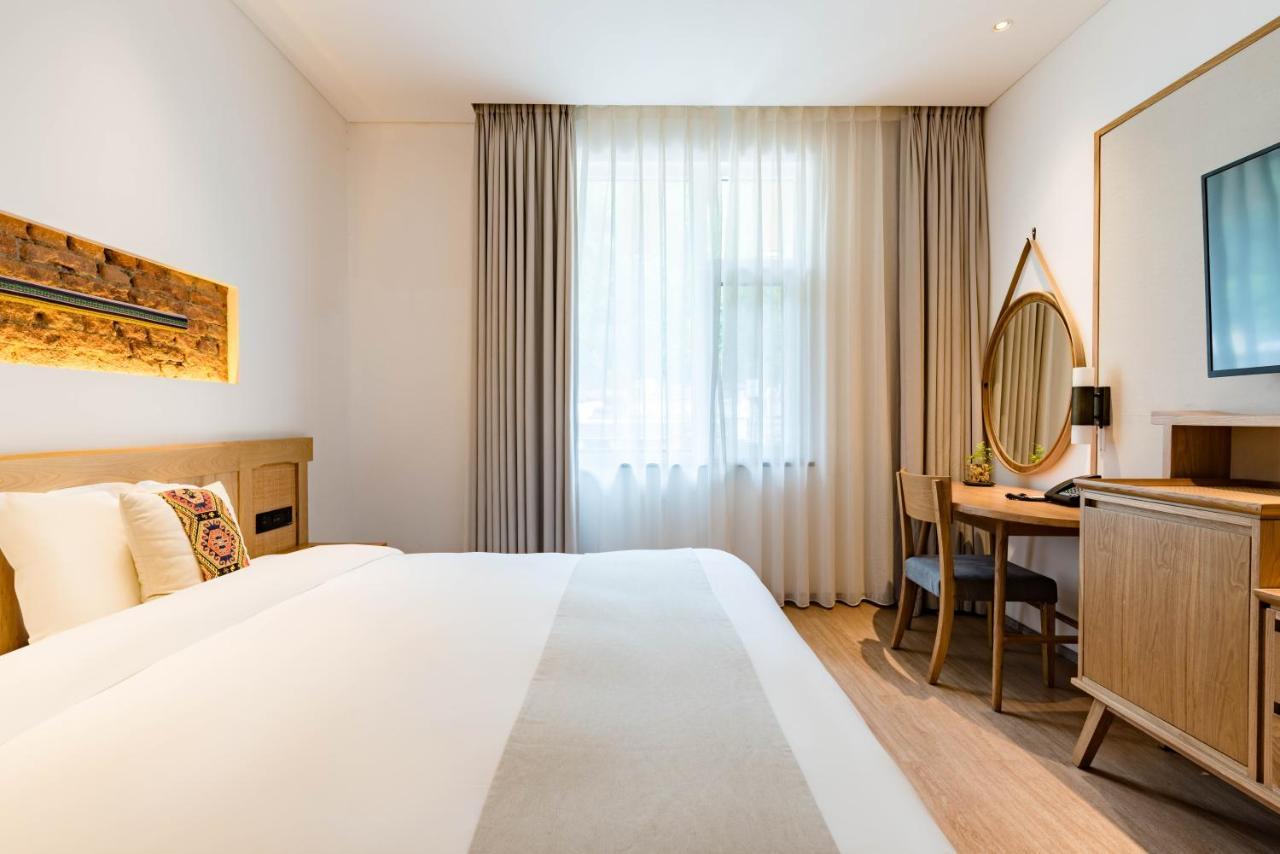 Yoba Boutique Hotel Чжанцзяцзе Екстер'єр фото