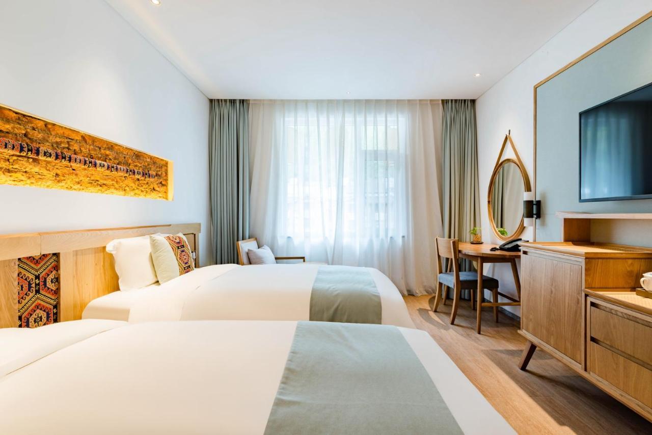 Yoba Boutique Hotel Чжанцзяцзе Екстер'єр фото